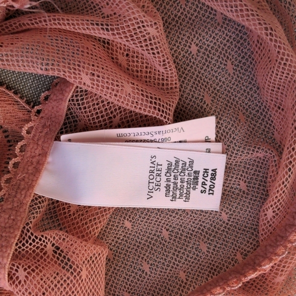 Victoria Secret Lace Mesh Bodysuit New Size S - Picture 4 of 4